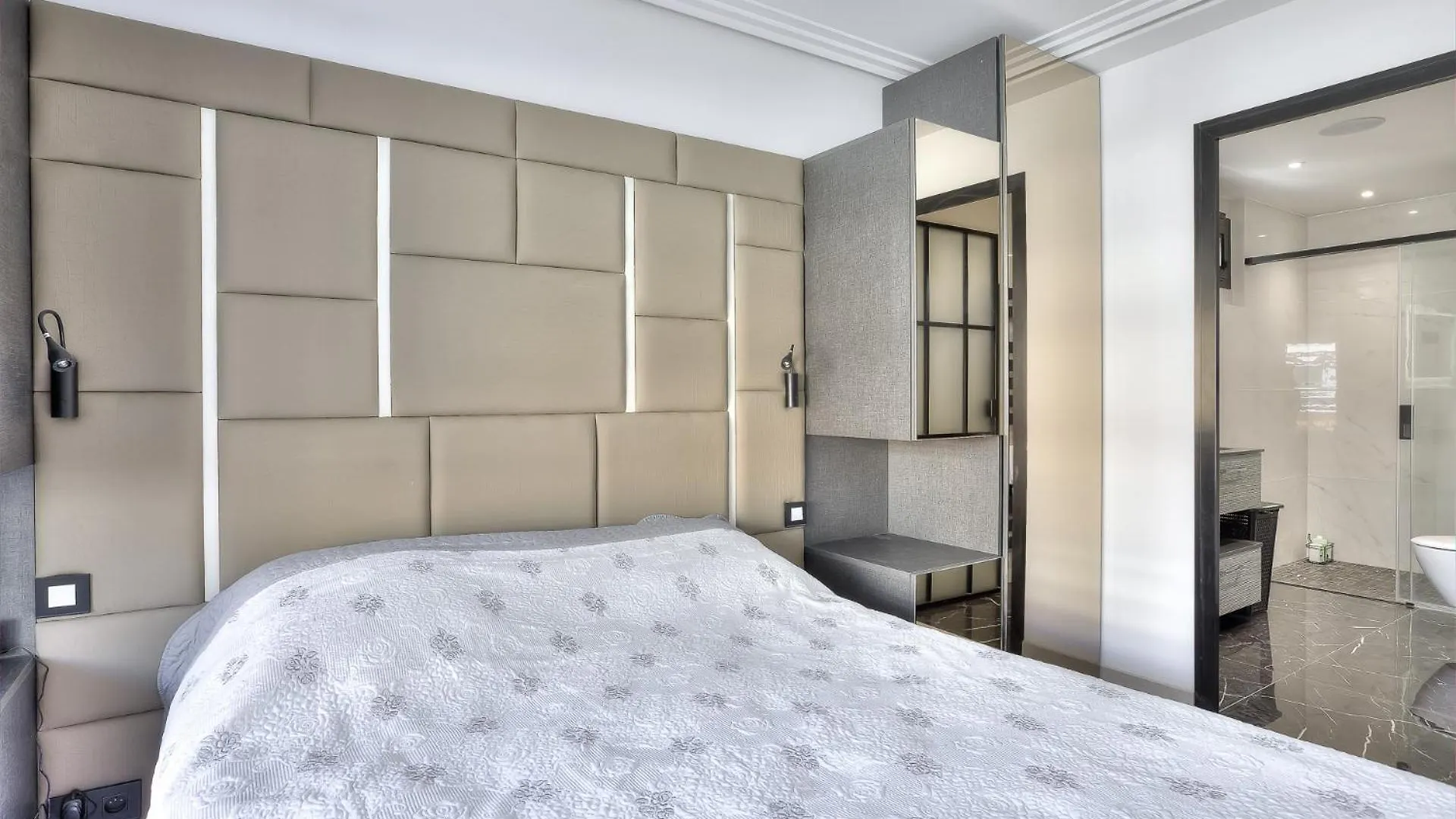 Luxury 4 Stars Apt Croisette Cannes 0*,